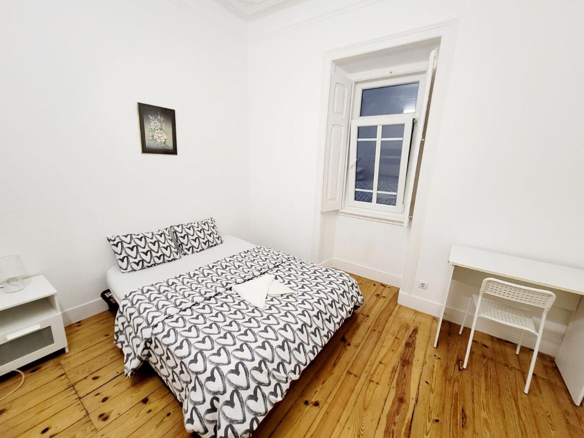 Lisbon Gambori Hostel Buitenkant foto