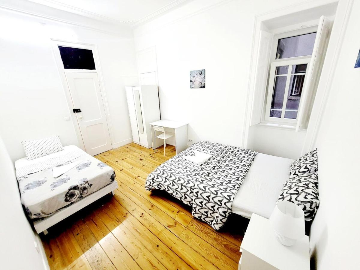 Lisbon Gambori Hostel Buitenkant foto