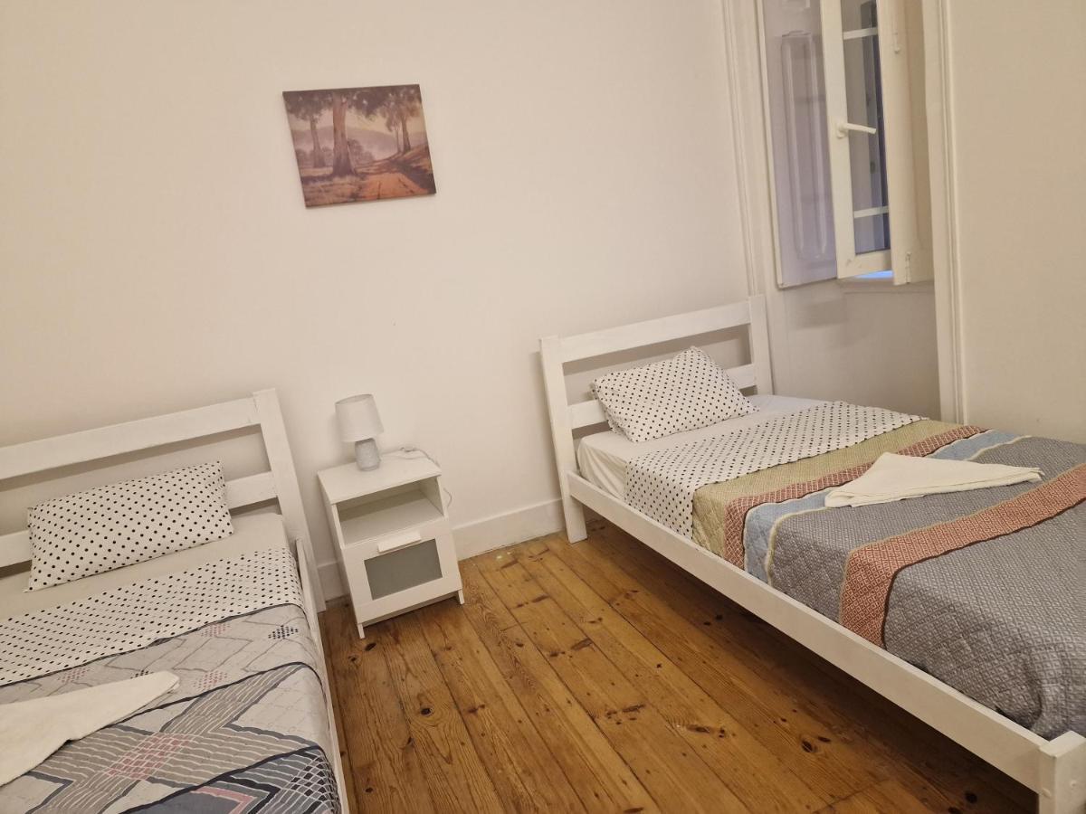 Lisbon Gambori Hostel Buitenkant foto