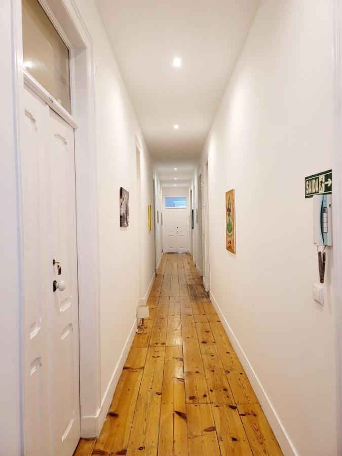 Lisbon Gambori Hostel Buitenkant foto