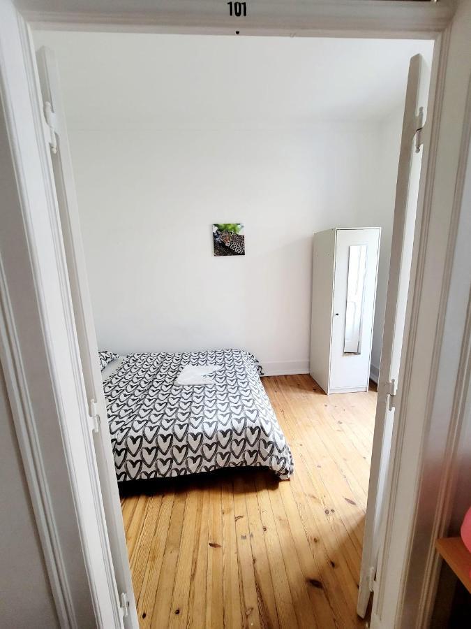 Lisbon Gambori Hostel Buitenkant foto