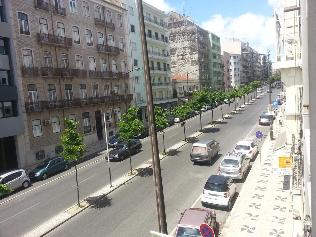 Lisbon Gambori Hostel Buitenkant foto